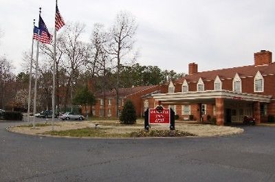 Ramada Inn 1776 Williamsburg Esterno foto